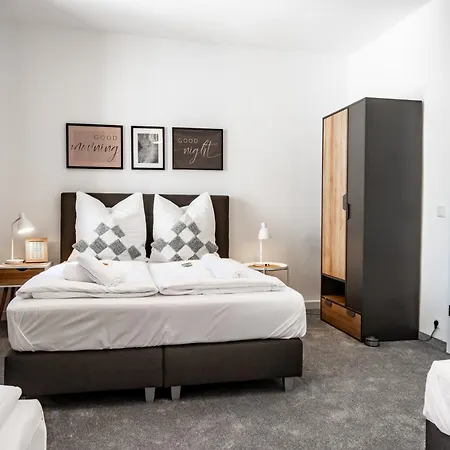 Appartamento Ruhige, Zentrale Fuer 8 Mit Parkplatz
