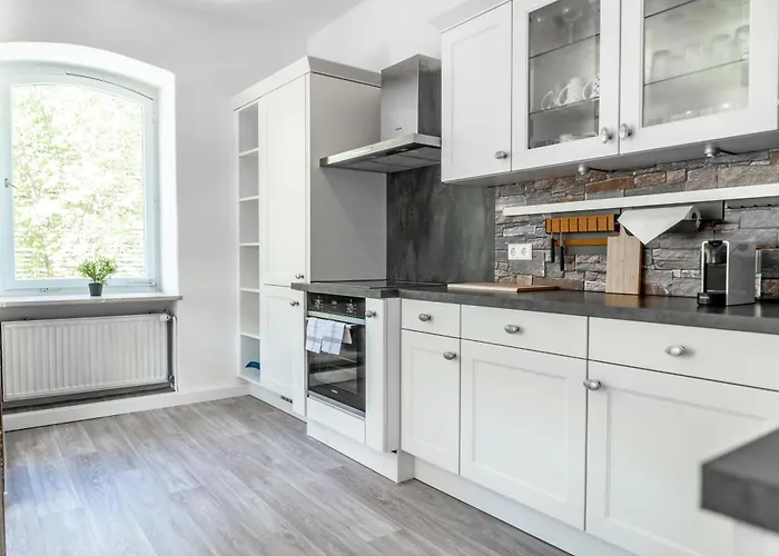 8 Gaeste - Ruhige Wohnung - Zentral Coburg - Kostenloser Parkplatz *
